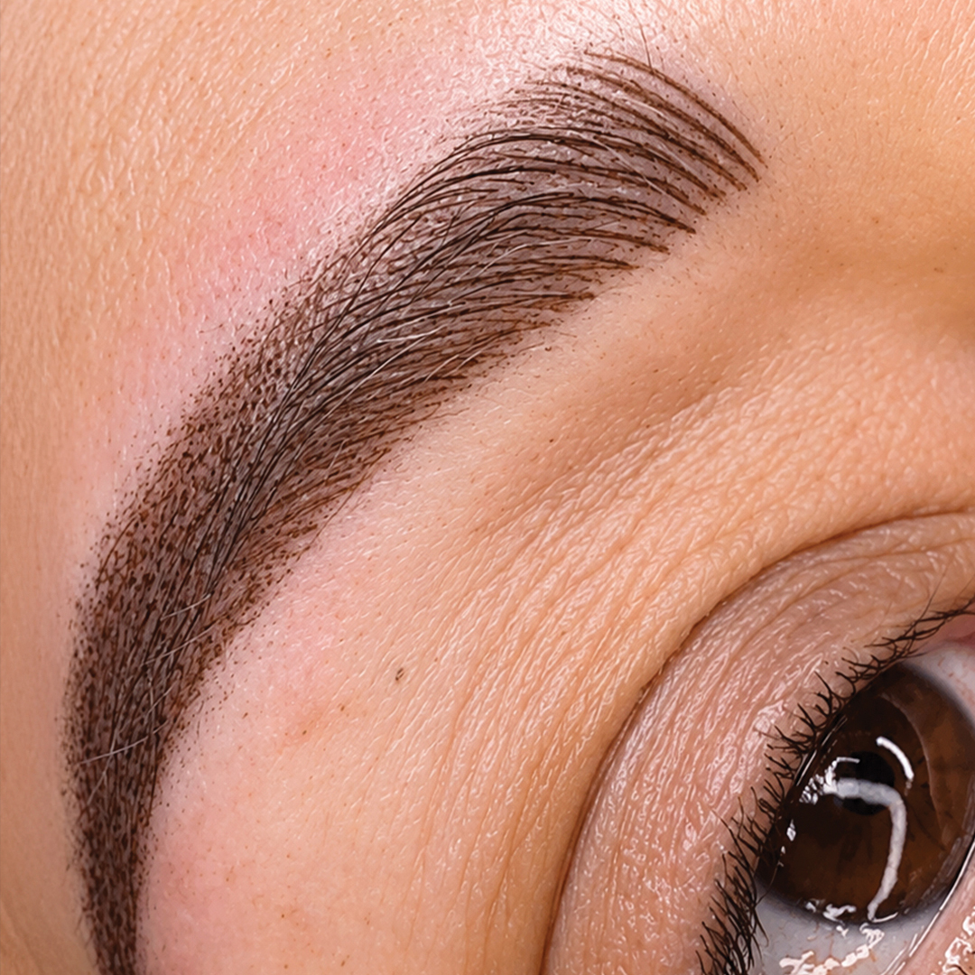 Trabajo micropigmentación cejas